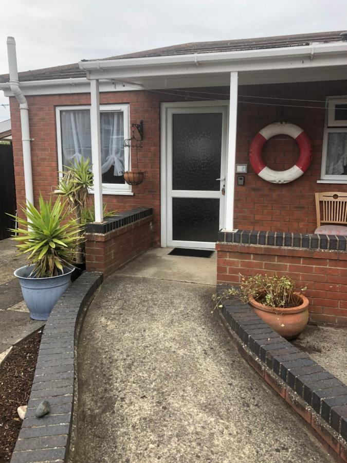 Clarendon - Only Guest house