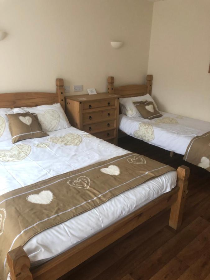 Guest house Clarendon - Only 3*