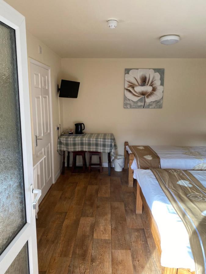 Clarendon - Only Guest house