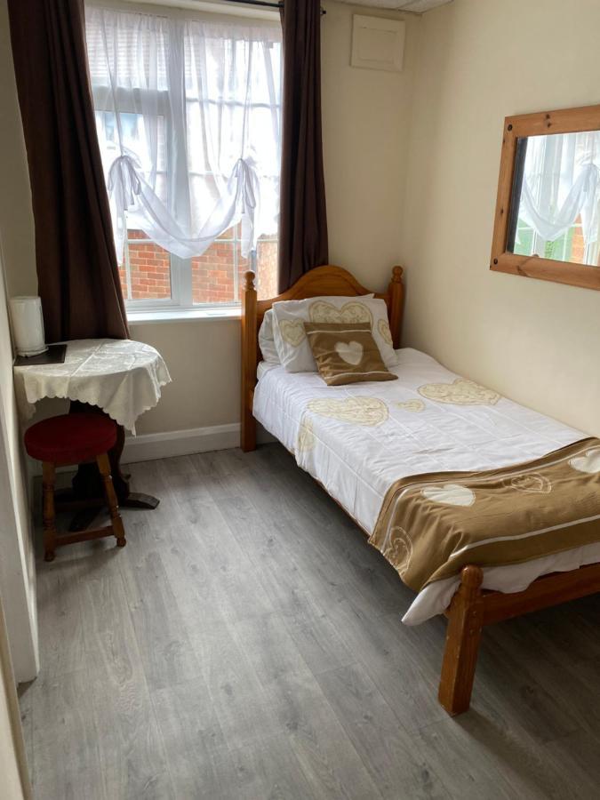 Clarendon - Only Guest house Skegness