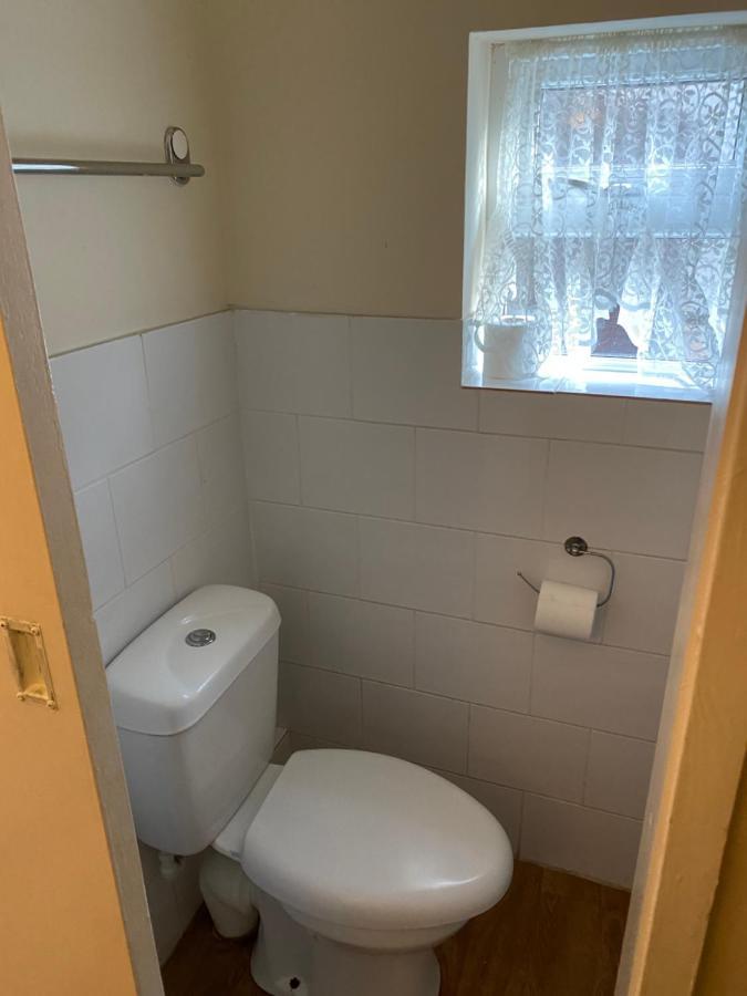 Clarendon - Only Guest house